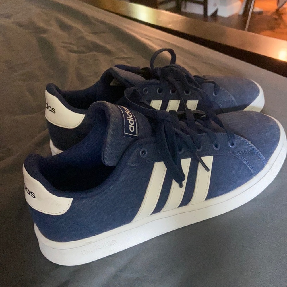 Excellent Condition Kids Sneakers